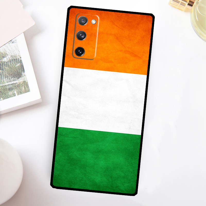 Cover per telefono con bandier - Phone Cases Ireland recensione e prezzo